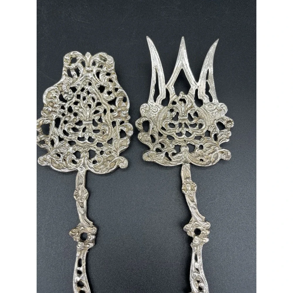 Italian Ornate Lion Spoon And Fork Serving Set Silver Plate
